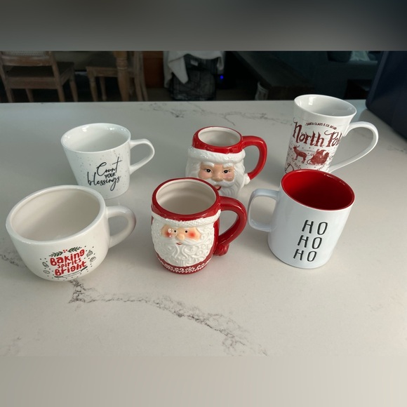 Lot of 6 Vintage Christmas Holidays Coffee Cups Santa - Picture 1 of 2